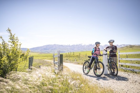 Otago Central Rail Trail Miles Holden Time to Escape Copy